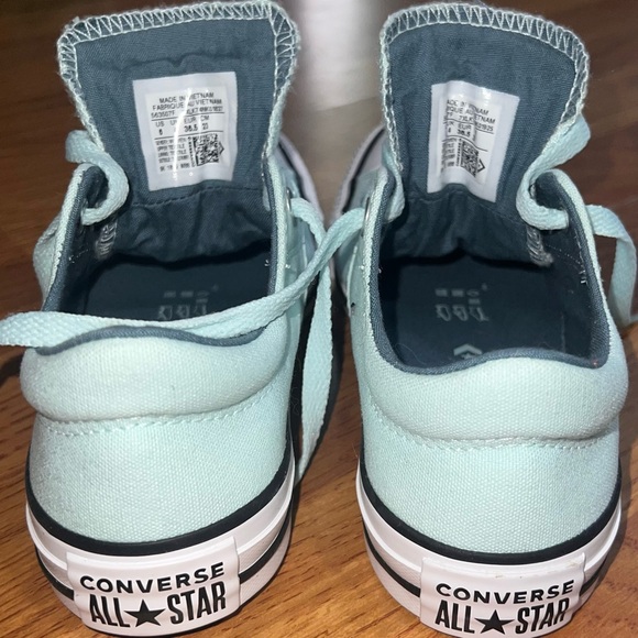 SOLD Converse All Star Madison Low Top Sneakers, Size 6, Teal - Picture 4 of 13
